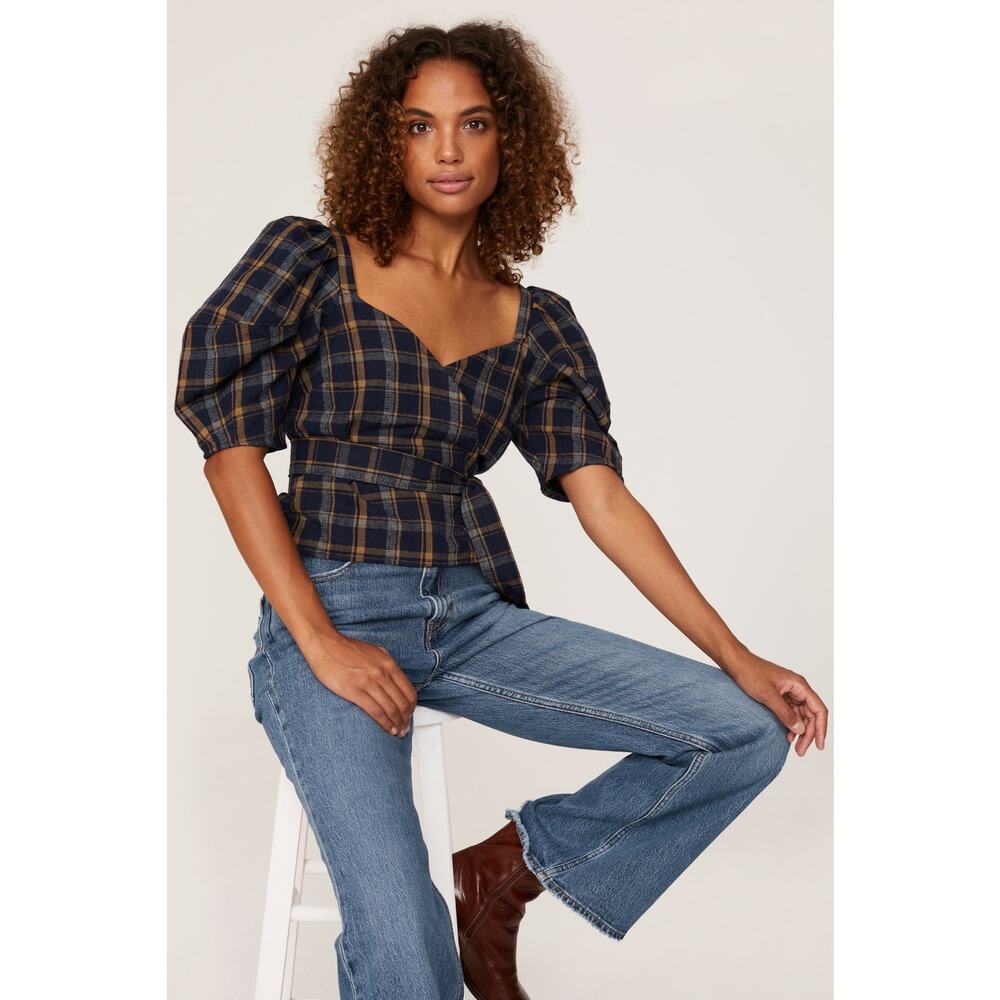 ☁️ Madewell Navy and Brown Plaid Puff Sleeve Crop Tie Blouse ☁️